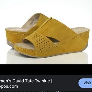 Fun yellow women sandals. Size 13m